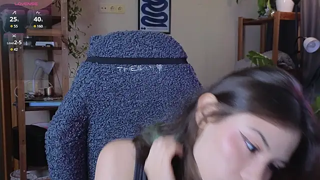 alicekiit online show from 14, 11, 2025