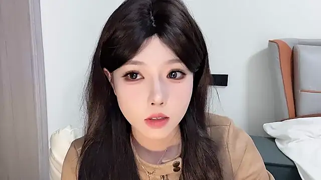 Q-ing online show from 15, 2, 2025