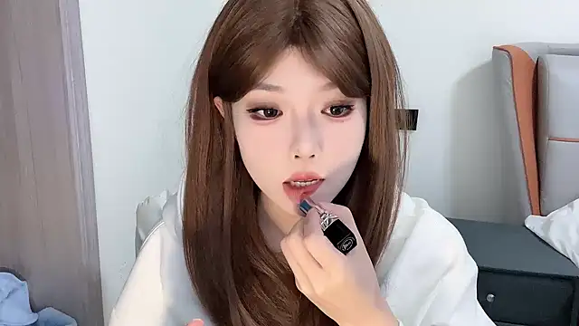 Q-ing online show from 17, 2, 2025