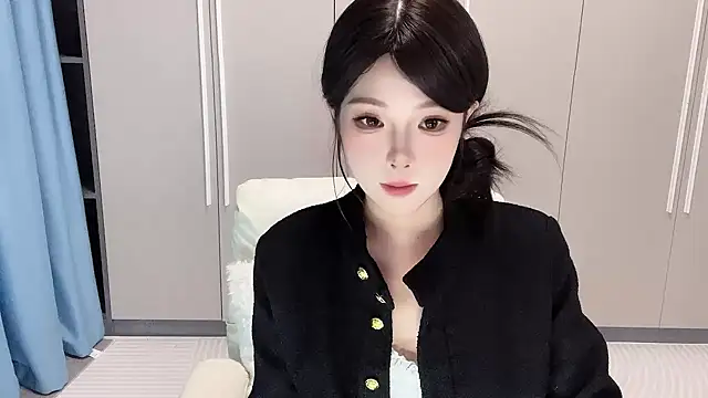 Q-ing online show from 13, 10, 2025