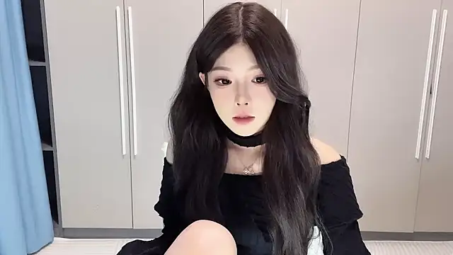 Q-ing online show from 3, 2, 2026