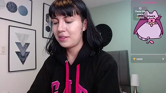 Snapshot of amy_adams1 chatting on 23, 10, 2025 amy adams1 online show from 23, 10, 2025