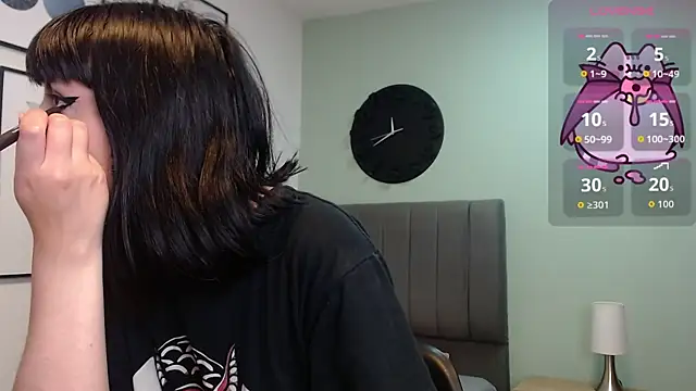 Snapshot of amy_adams1 chatting on 5, 11, 2025 amy adams1 online show from 5, 11, 2025