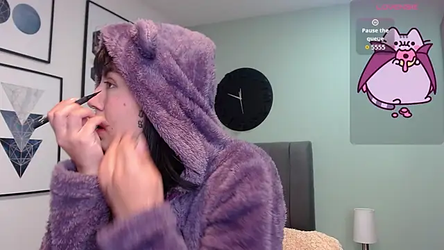 Snapshot of amy_adams1 chatting on 7, 11, 2025 amy adams1 online show from 7, 11, 2025