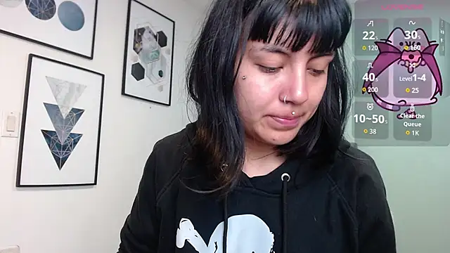 Snapshot of amy_adams1 chatting on 11, 11, 2025 amy adams1 online show from 11, 11, 2025