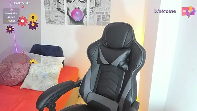 MEGANTARLY09 online show from 23, 1, 2025