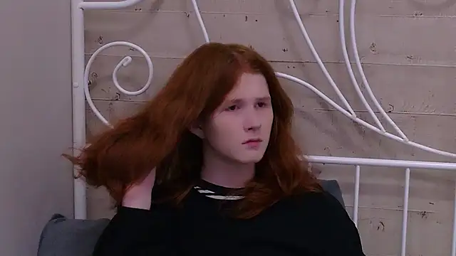 Snapshot of ZaynGraham chatting on 15, 10, 2025 ZaynGraham online show from 15, 10, 2025