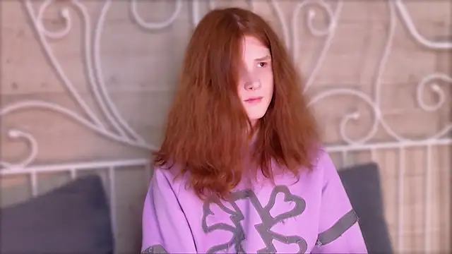 Snapshot of ZaynGraham chatting on 2, 11, 2025 ZaynGraham online show from 2, 11, 2025