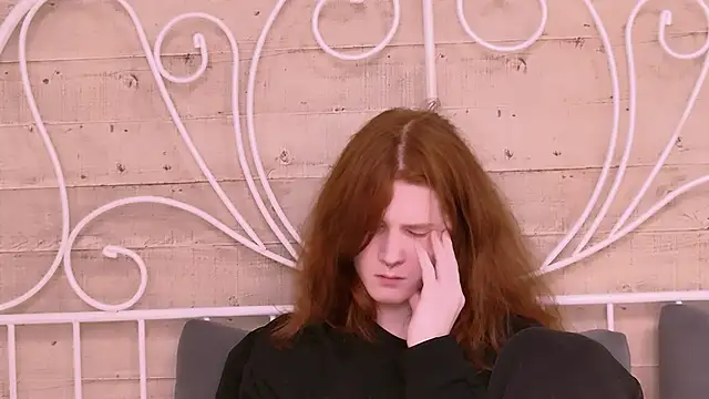 Snapshot of ZaynGraham chatting on 6, 11, 2025 ZaynGraham online show from 6, 11, 2025