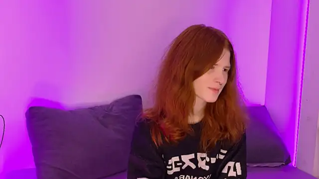 Snapshot of ZaynGraham chatting on 6, 11, 2025 ZaynGraham online show from 6, 11, 2025