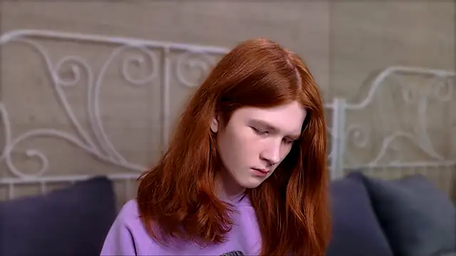 Snapshot of ZaynGraham chatting on 19, 11, 2025 ZaynGraham online show from 19, 11, 2025