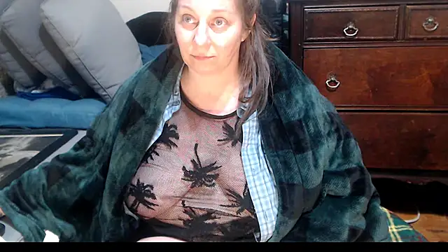 ladyscarlotta online show from 24, 1, 2025