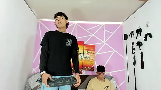 Snapshot of Fresahot2005 chatting on 27, 1, 2025 Fresahot2005 online show from 27, 1, 2025