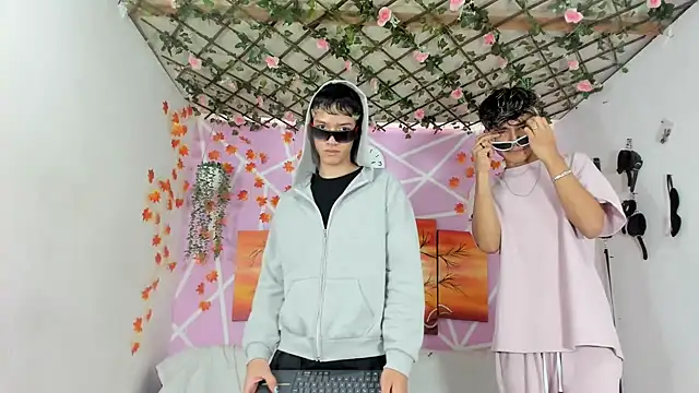 Snapshot of Fresahot2005 chatting on 17, 3, 2025 Fresahot2005 online show from 17, 3, 2025