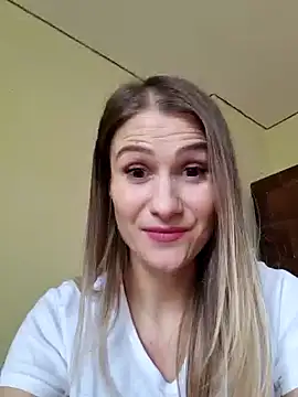 Snapshot of NattyReturn chatting on 20, 12, 2024 NattyReturn online show from 20, 12, 2024