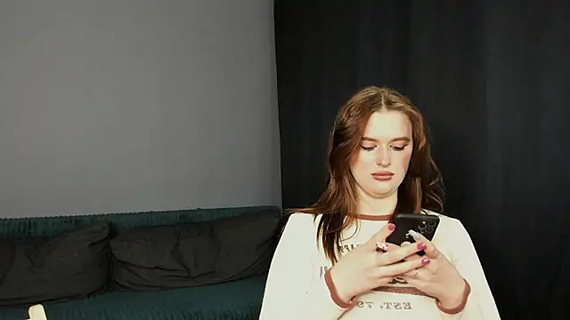 Pinku kitsune online show from 15, 3, 2025