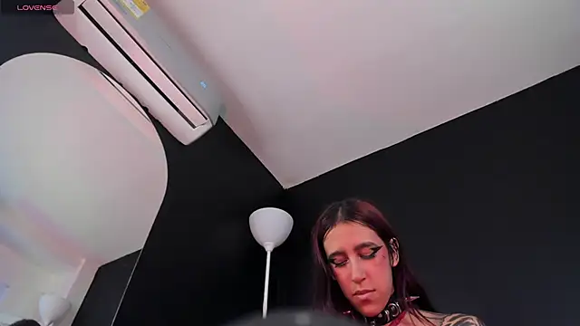 ALICEPOIXXXON online show from 22, 1, 2025