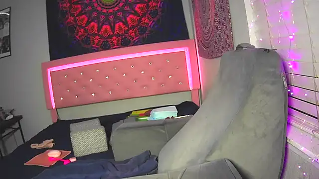 Snapshot of Tatithegoddess chatting on 21, 3, 2026 Tatithegoddess online show from 21, 3, 2026