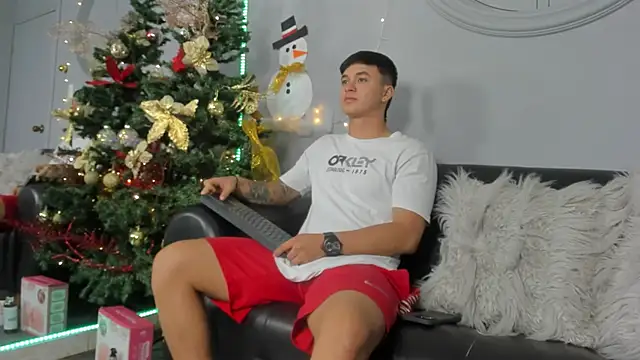 Cristopher strong online show from 16, 12, 2024