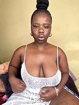 Snapshot of DarkBerry87 chatting on 18, 10, 2025 DarkBerry87 online show from 18, 10, 2025