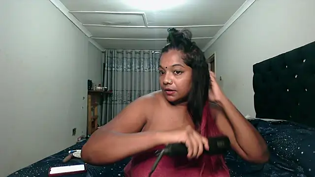 Snapshot of Indianmayaxoxo chatting on 4, 3, 2025 Indianmayaxoxo online show from 4, 3, 2025