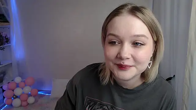 Snapshot of 0urAlexa chatting on 17, 12, 2024 0urAlexa online show from 17, 12, 2024