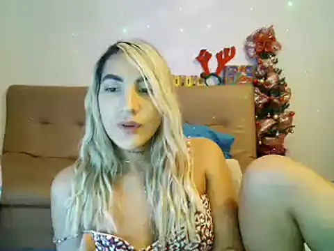 Snapshot of mandy_berrys chatting on 15, 12, 2024 mandy berrys online show from 15, 12, 2024