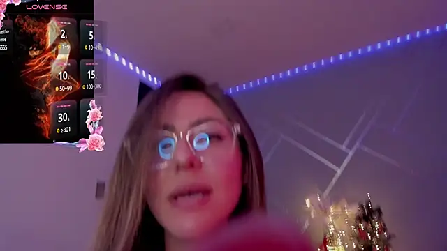 Snapshot of Ich_Bin_Julia chatting on 28, 12, 2024 Ich Bin Julia online show from 28, 12, 2024