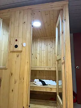 Barbielatinas online show from 16, 12, 2025