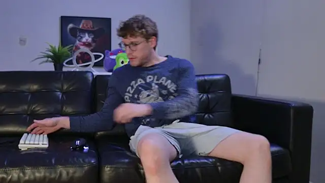 BlueEyedTallGuy94 online show from 18, 10, 2025