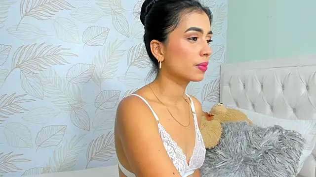 TianaReedd online show from 6, 12, 2024