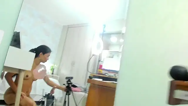 TianaReedd online show from 19, 12, 2024