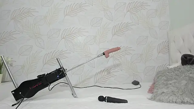 TianaReedd online show from 16, 1, 2025