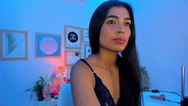 TianaReedd online show from 29, 1, 2025