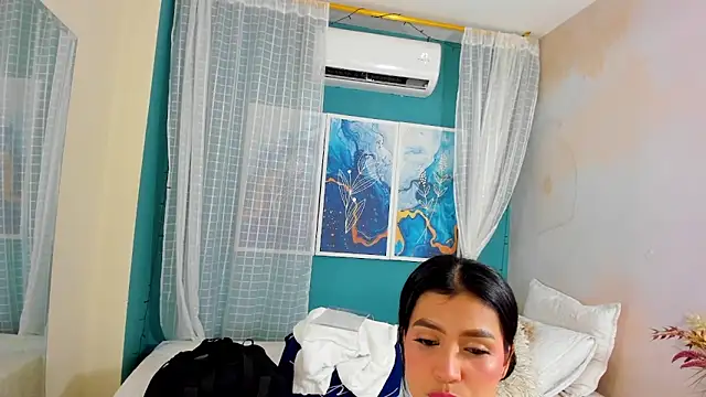 TianaReedd online show from 10, 9, 2025