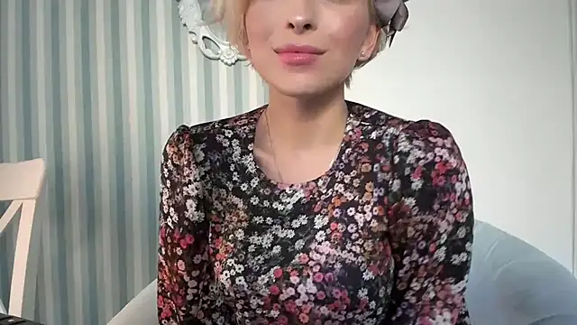 Snapshot of SakuFox chatting on 31, 1, 2025 SakuFox online show from 31, 1, 2025