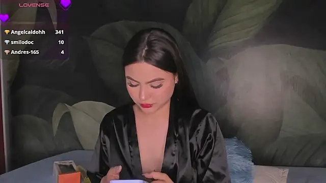 Bella Manson  online show from 2, 2, 2025