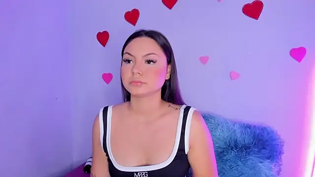 Bella Manson  online show from 25, 2, 2025