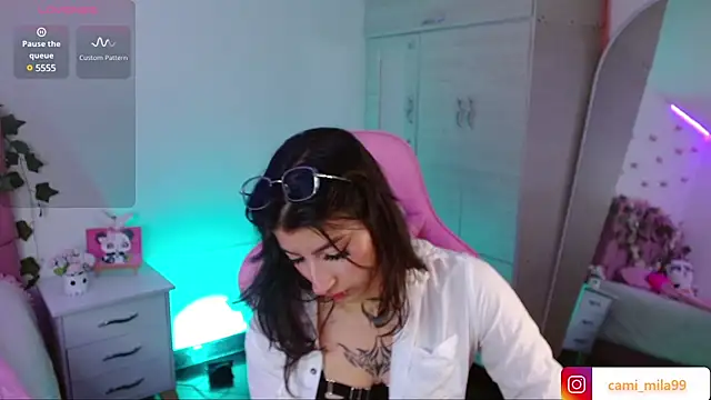 Snapshot of cami_mila9 chatting on 14, 12, 2024 cami mila9 online show from 14, 12, 2024