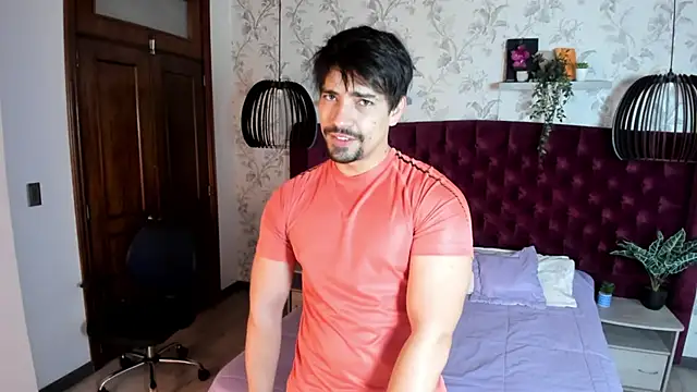 Snapshot of Ian_Daviz chatting on 17, 10, 2025 Ian Daviz online show from 17, 10, 2025