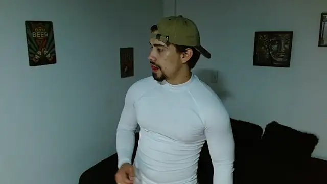 Snapshot of Ian_Daviz chatting on 7, 11, 2025 Ian Daviz online show from 7, 11, 2025