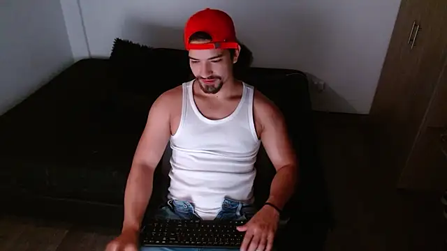 Snapshot of Ian_Daviz chatting on 10, 11, 2025 Ian Daviz online show from 10, 11, 2025