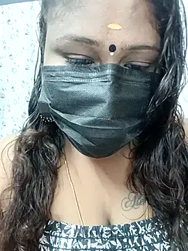 Snapshot of simran21 chatting on 22, 2, 2025 simran21 online show from 22, 2, 2025