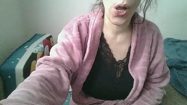 hairygirl80 online show from 4, 3, 2026