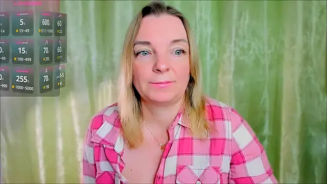 Snapshot of Regina__blue chatting on 11, 3, 2025 Regina  blue online show from 11, 3, 2025