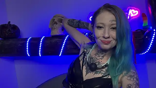coyemoo online show from 11, 1, 2025