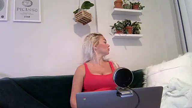 badblondebunny online show from 16, 12, 2025