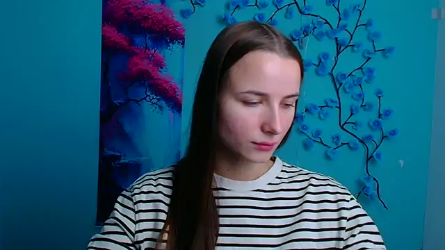 Eva Janee online show from 5, 12, 2025