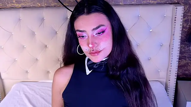 Snapshot of SeleneeEvanss chatting on 24, 10, 2025 SeleneeEvanss online show from 24, 10, 2025