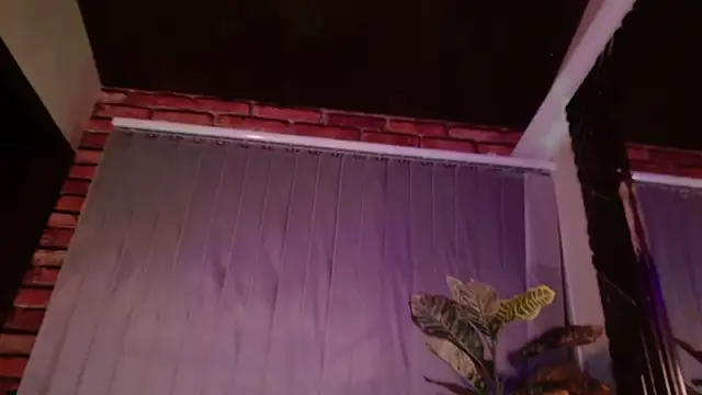 Snapshot of SeleneeEvanss chatting on 31, 10, 2025 SeleneeEvanss online show from 31, 10, 2025